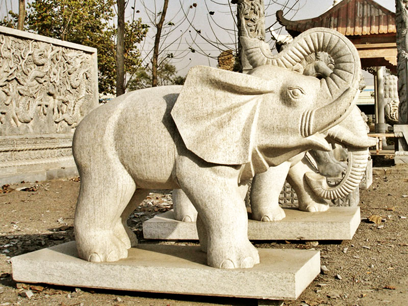 大门石雕大象图片