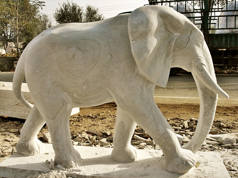 大象石雕塑图片